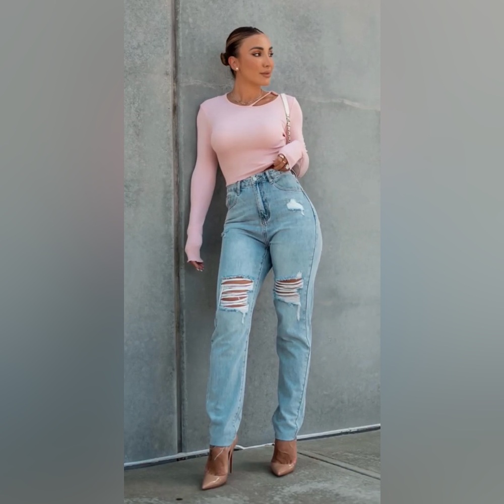 By Egreis Tiana Distressed Jeans size S